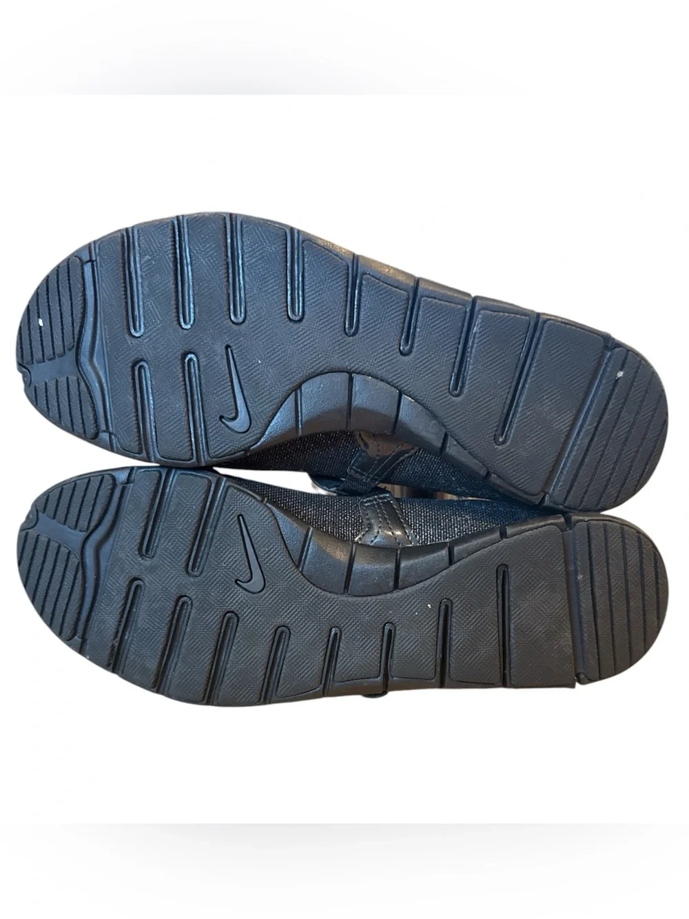 Nike women mary
